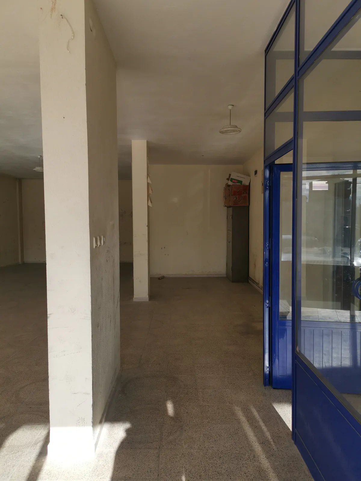 Cihanbeyli Showroom Ofis Çalışması - tadilat öncesi durum 4